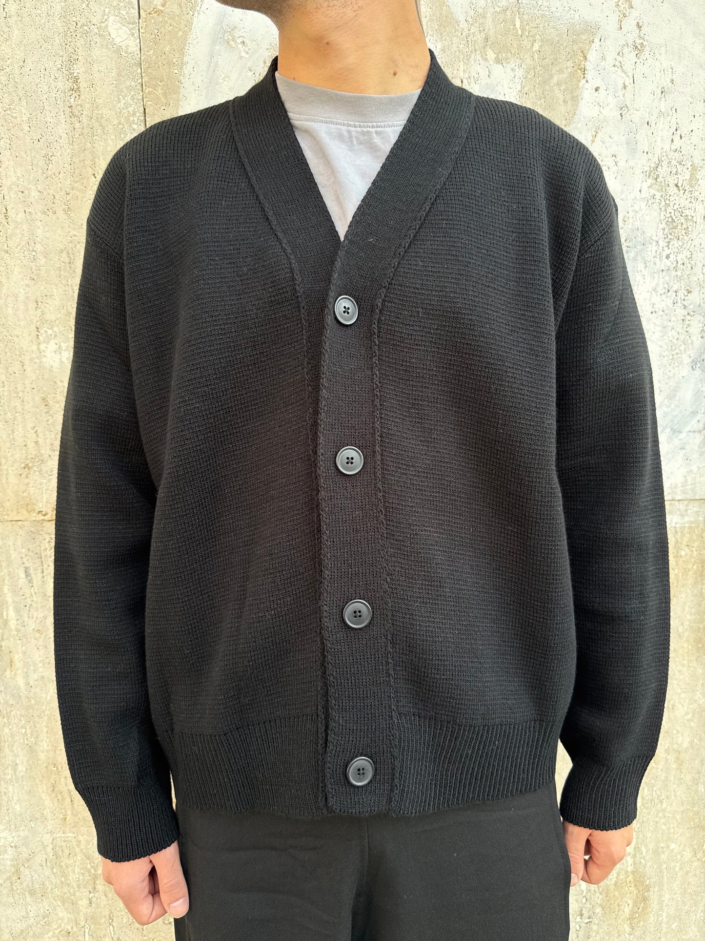 Cardigan nero basic