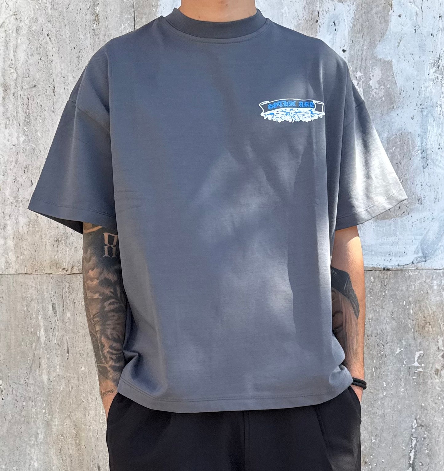 T-SHIRT HEARTS GRIGIA