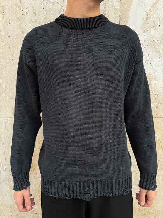 Maglione destroy nero