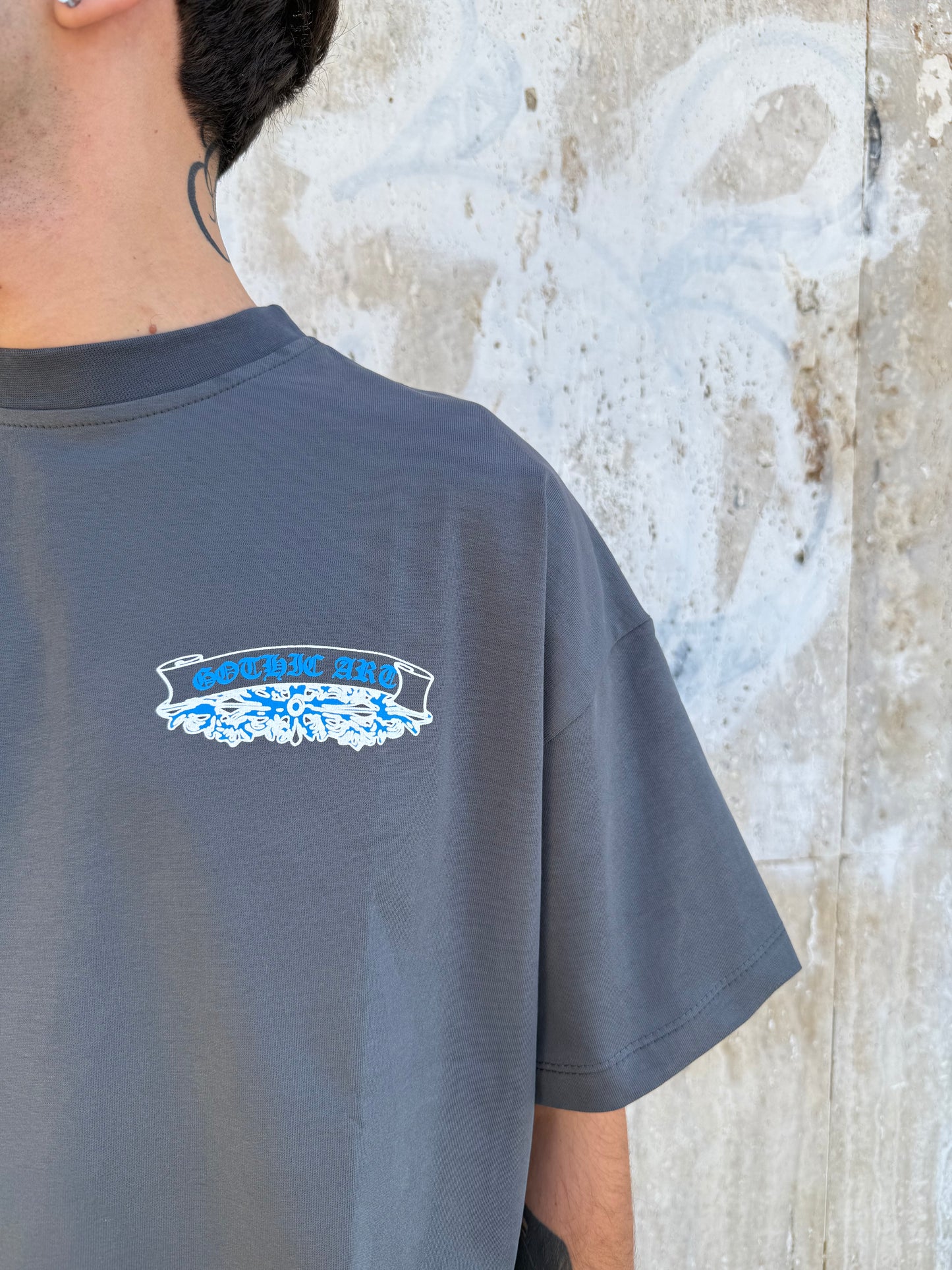 T-SHIRT HEARTS GRIGIA